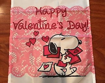 Snoopy and Pink and White Valentine's Day 14 x 18 in Garden Flag Single Sided