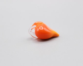 Pendentif lampwork bead Petit cœur artisanal orange en verre de Murano filé au chalumeau