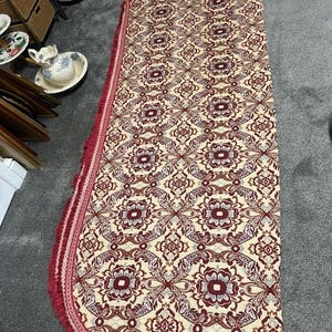 Enorme vintage jaren 70 rood crème bloementapijt met omkeerbare franje kwastje boho retro