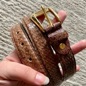 Vintage Herren Echte Schlangenhaut Braun Ledergürtel Massivmessing Schnalle Classic 34