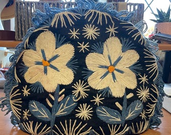 Vintage blue quilted hand embroidered floral fringe tea cosy retro boho kitchen