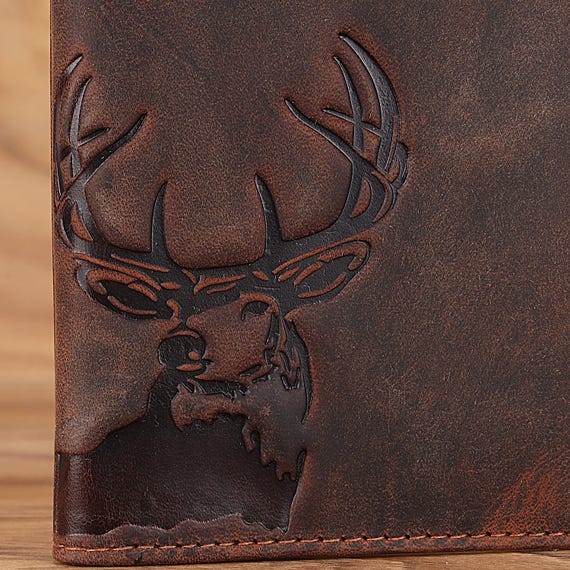 Canada Flag Moose Men's Minimalist Leather Bifold Wallet - Slim Blocking RFID Purse With 6 Card Slots - View #12