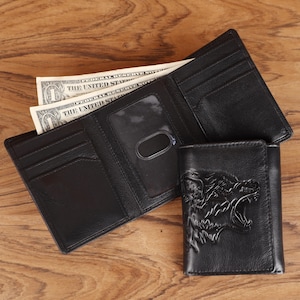 Cartera de cuero para hombre con forma de tríceps y forma de lobo. Cartera personalizada. Lobo negro. Regalo de cazador de lobos. Cartera de caza. Regalo de aniversario. Regalo para hombre.