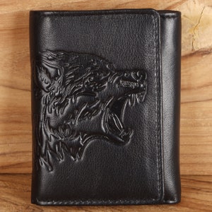 Cartera de tres pliegues con diseño de lobo salvaje, cartera de cuero para hombre, cartera personalizada de tres pliegues, cartera de cuero, cartera marrón, regalo de aniversario, regalo para él