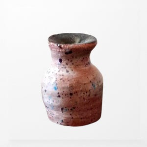 Studio pottery vase, signed Vintage small handmade vase. MCM. Rare Find!