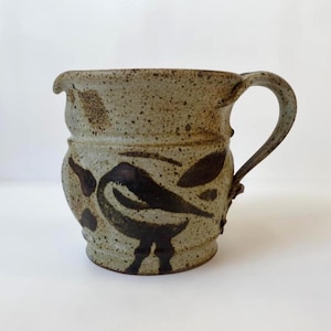 Signed Studio Pottery Pitcher with Sgraffito Motif - 16oz Stoneware Vessel.