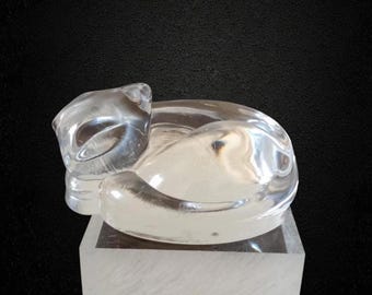 Vintage Hand Blown Glass Cat Figurine: MCM Art Glass Sculpture.