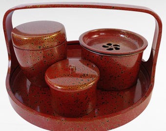 Showa Era Tsugaru-Nuri Lacquerware Tee-Service-Set - Kara-Nuri Schildpatt-Finish - Tablett mit Griff & 3 Kanister | Mid-Century Japan.
