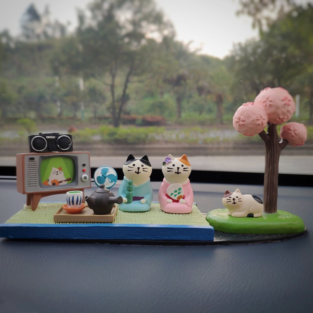 Car Accessories Japanese Style Cute Cat Family Dashboard Resin Etsy