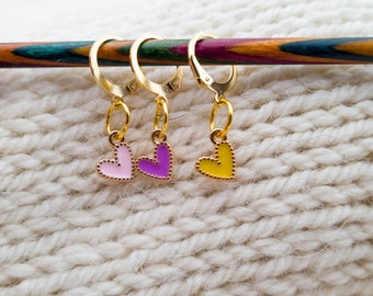 Set of 4 stitch markers, heart, colorful, foldable