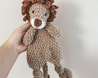 Crochet Pattern - Leo The Lion Snuggler