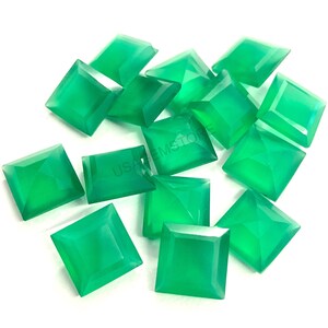 AAA Quality Green Onyx Square Faceted Cut Calibrated Gemstone: