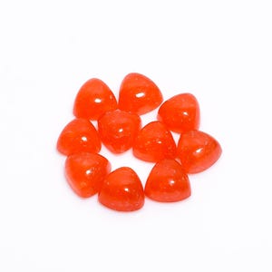 AAA+ kwaliteit rode jade biljoen losse gekalibreerde edelstenen ALLE maten beschikbaar: 3 x 3 mm tot 15 x 15 mm