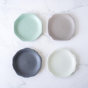 Oda Pottery Dessert Plate - 4 Colors | Dessert Plate | Side Plates | Appetizer Plate | Mino Ware | Made in Japan