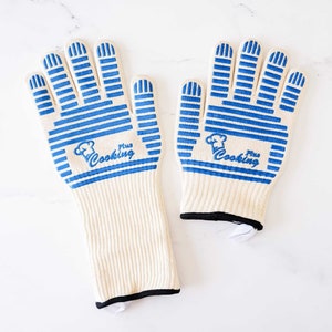 Heat Resistant Oven Gloves - Pack of 2 | Oven Mitts | Baking Gloves