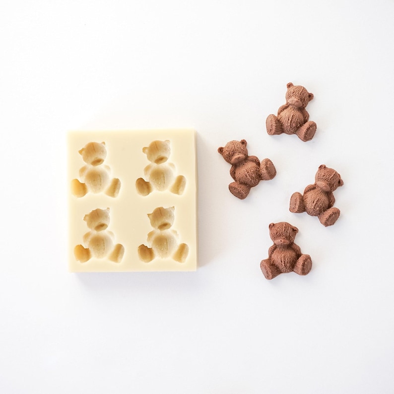 silicone mini bear mold