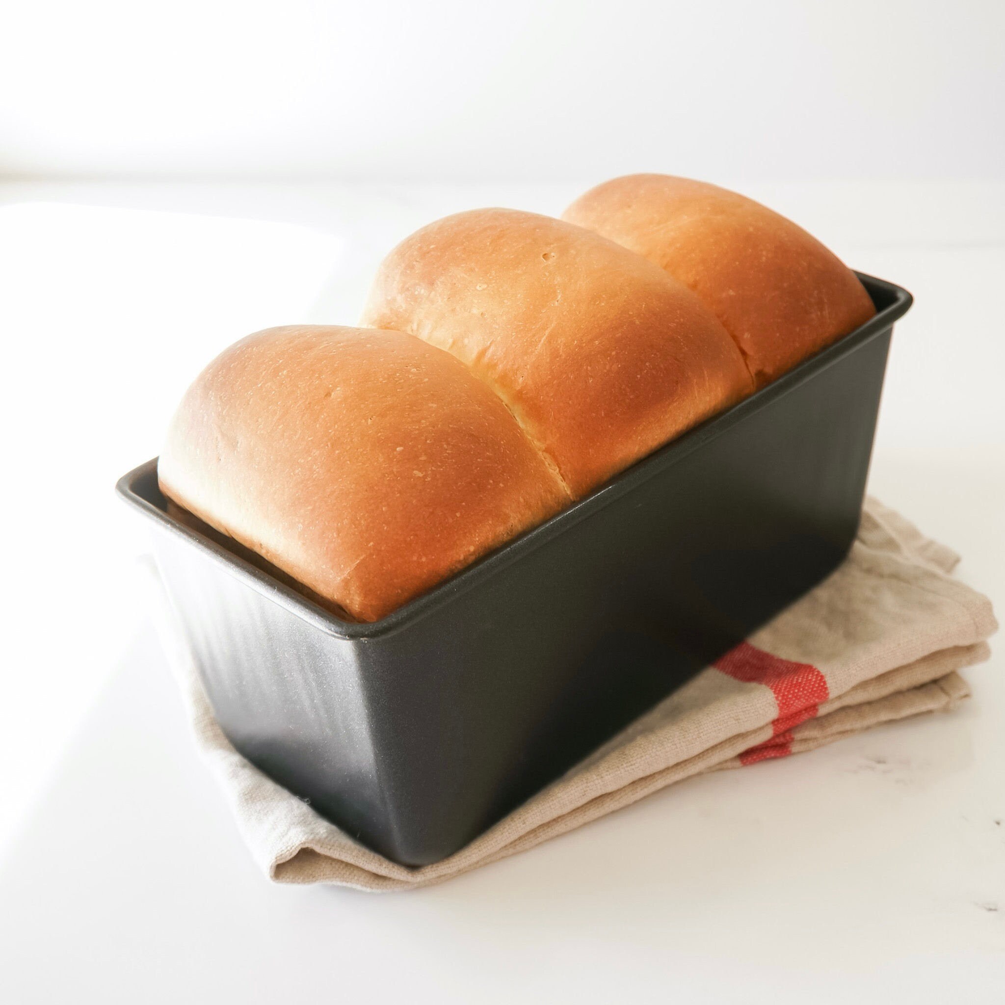 Bread pan burnished rectangular, Small