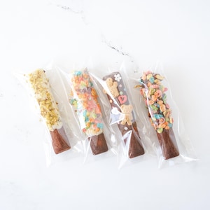 Self-Adhesive Clear Cellophane Bags - 2 Sizes | 100 Bags | 6 cm x 15 cm | 11 cm x 15 cm | Cookie Bags