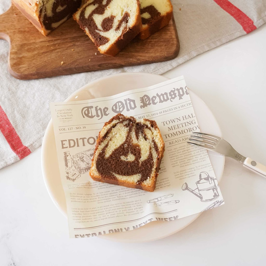 Newspaper Print Deli Paper 25 Sheets 33cm X 33cm Coated Deli Paper Food