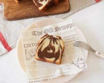 Newspaper Print Deli Paper | 25/50 Sheets | 33 cm x 33 cm Coated Food Wrapping Paper | Food Basket Liner | Sandwich Wrapping Paper