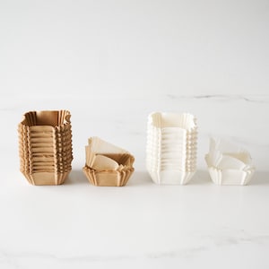 Square Cupcake Liners - Pack of 200 | Set of 2 | 1.77&quot; x 1.77&quot; x 0.85&quot; Square Baking Cups | Greaseproof Baking Cups | Muffin Cups
