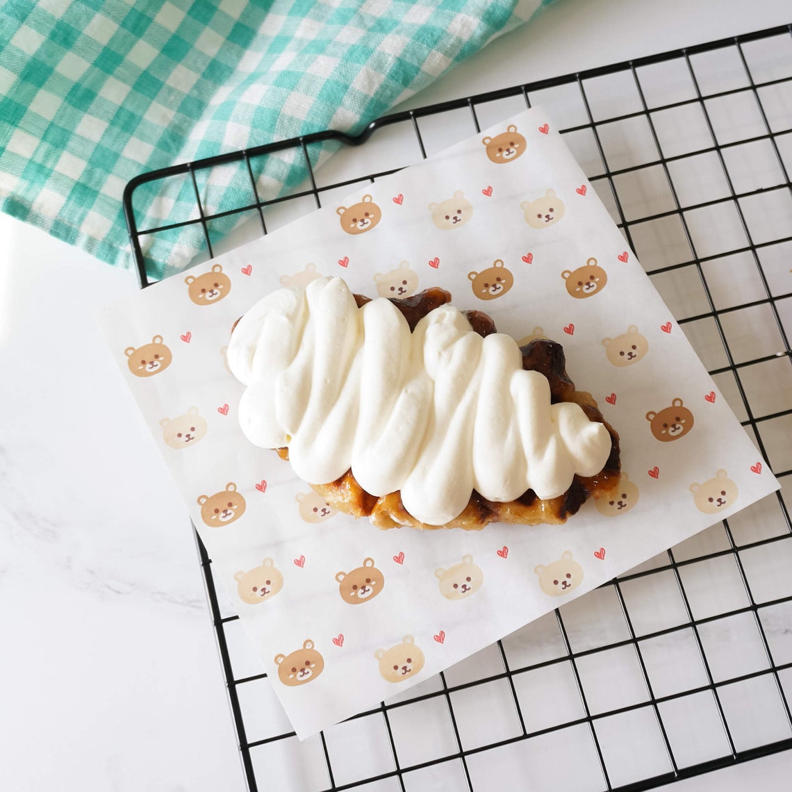 Bear + Heart Deli Paper - Mini | 50 Sheets | 7