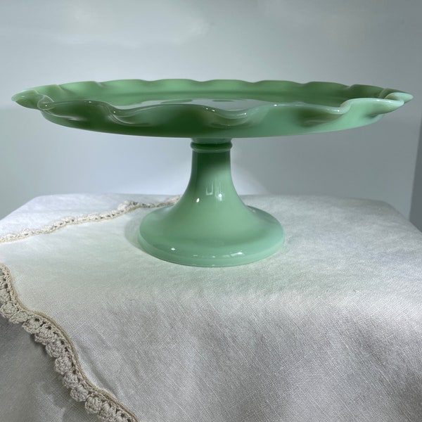 Vintage Martha Stewart Jadeite Green Glass Cake Stand Ruffled Pie Crust Edge Jadite Pristine