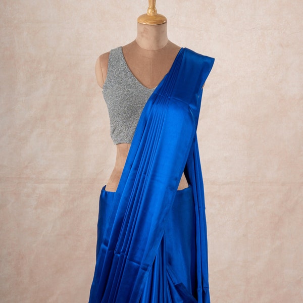 Sari en satin bleu foncé | Sari fantaisie | sari en satin | Saris légers en satin | sari satiné en bleu encre | Sari de luxe en satin pour femme