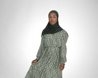 Robe fleurie verte et dorée