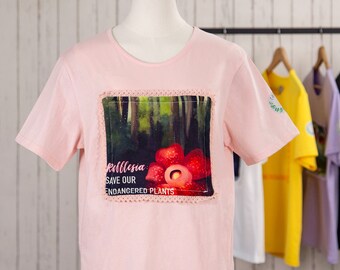 COTTON GRAPHIC T-Shirt Pink - Detachable, Artistic T-Shirt, Sustainable Changeable Patches, Digital Printed, Activist Environment Unisex