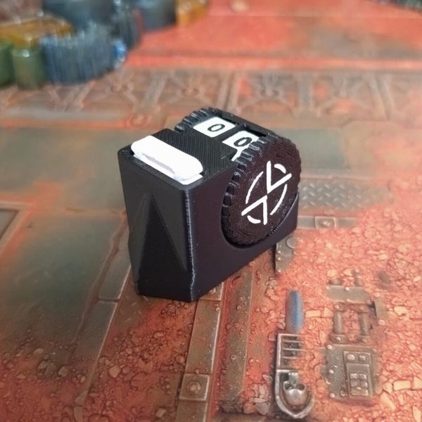 Warhammer 40K Wound Counters with Battle Shock Indicator and Dice Drawer