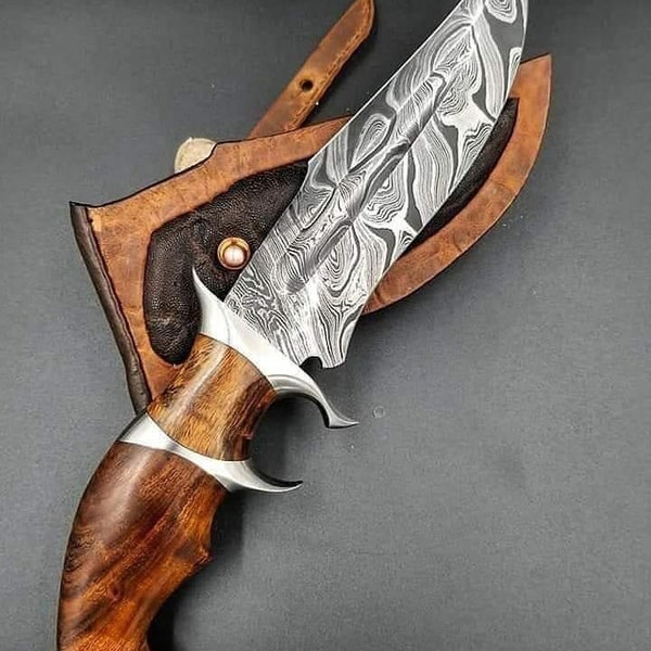 Custom HandMade Damascus Steel Hunting 10in Bowie Knife & Leather Sheath