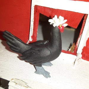 1 Miniature Dollhouse Chicken 1:12 scale (Polish Hen) + Free Accessory Gift!