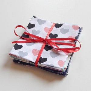 Heart Print Cotton Fabric Bundle: Quilting Patchwork, Sewing Lover