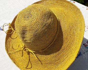 Chapeau de soleil en raphia crochet bord 8cm, chapeau de paille pliable souple résistant en fibre naturelle de différentes couleurs au choix