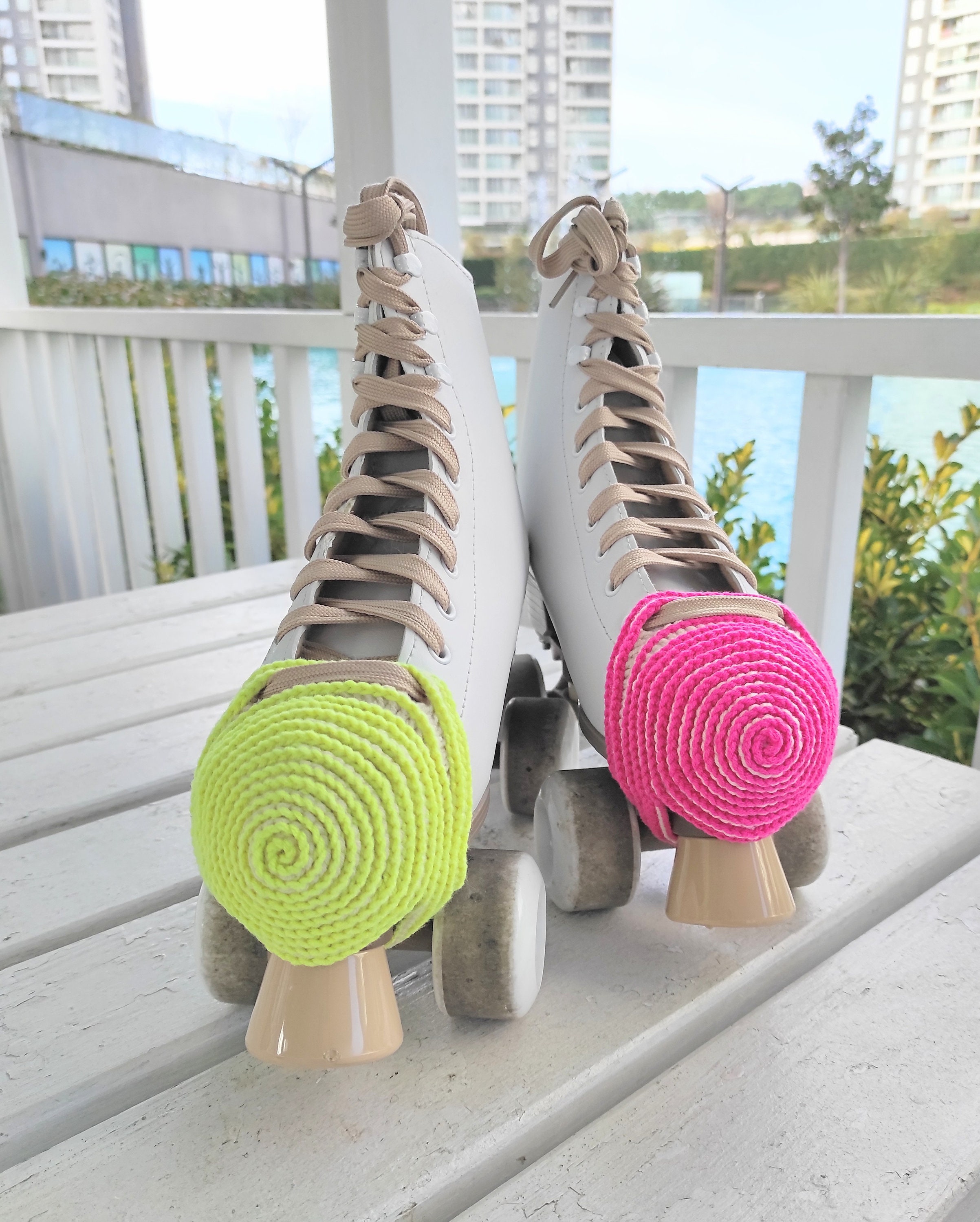 Neon store trainers womens