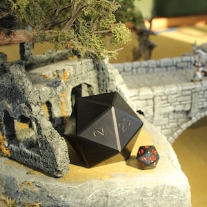 60mm aluminum machined d20 w/ optional mace handle