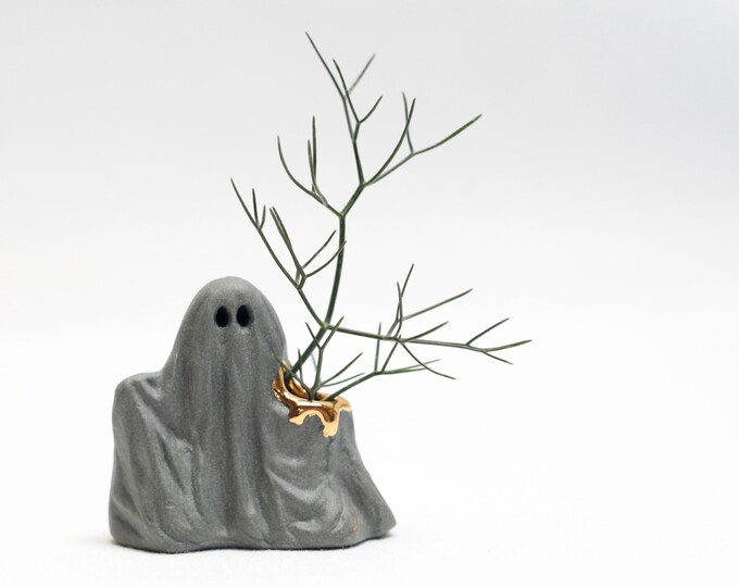 Miniature Ghost Bud Vase - Black