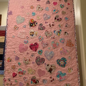 T-shirt quilt, memory quilt, custom quilt, deposit only.                   SEE “Item Details” & "LEARN More" for INPORTANT Information
