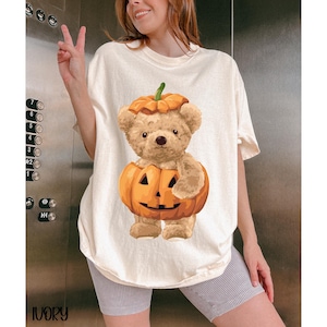 Halloween Teddy Bear Pumpkin Comfort Colors Shirt Aesthetic Trendy Retro Fall Oversized T-shirt Beary Halloween Pumpkin Tee