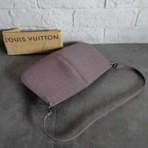 Louis Vuitton Epi Demi Lune Pochette