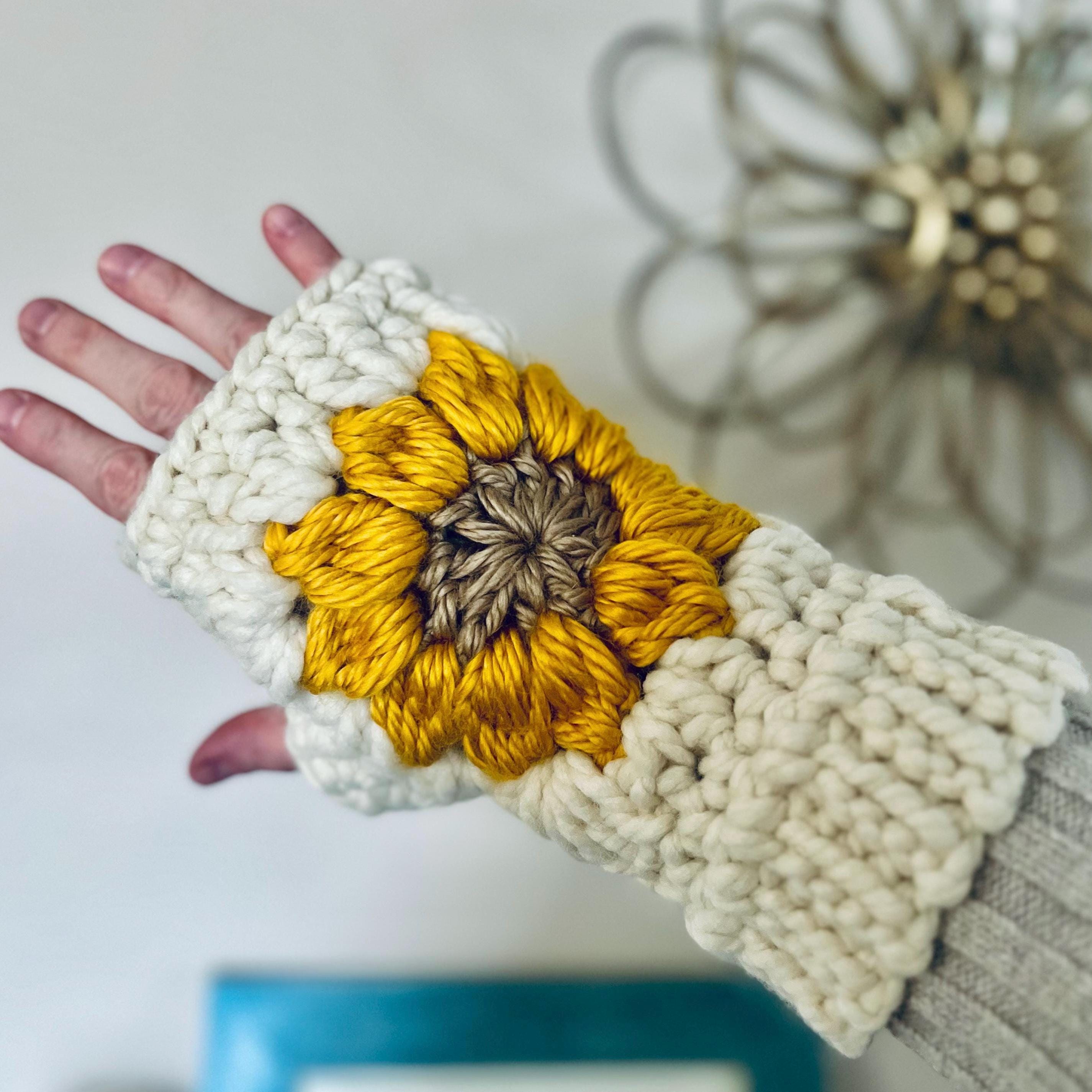 36 Jumbo Yarn Crochet Patterns for Cozy Gifts, Home Decor, and Easy Quick Makes 36 Sunflower Fingerless Gloves Crochet Pattern Easy Chunky