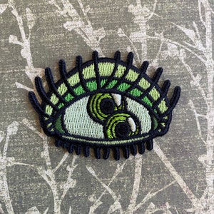 2” Double Pupil Eye Iron On Patch Creepy Eyeball Occult Funny Green Patch for Denim Jacket Tote Bag Embroidered Appliqué Iron on Punk Goth