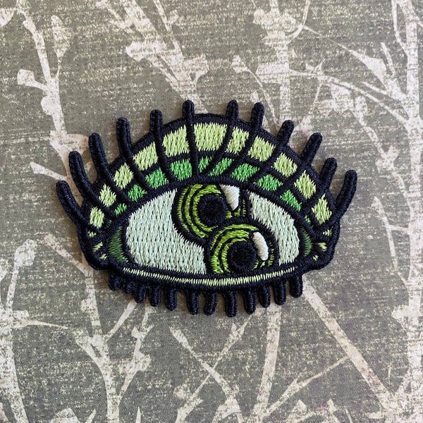 2” Double Pupil Eye Iron On Patch Creepy Eyeball Occult Funny Green Patch for Denim Jacket Tote Bag Embroidered Appliqué Iron on Punk Goth