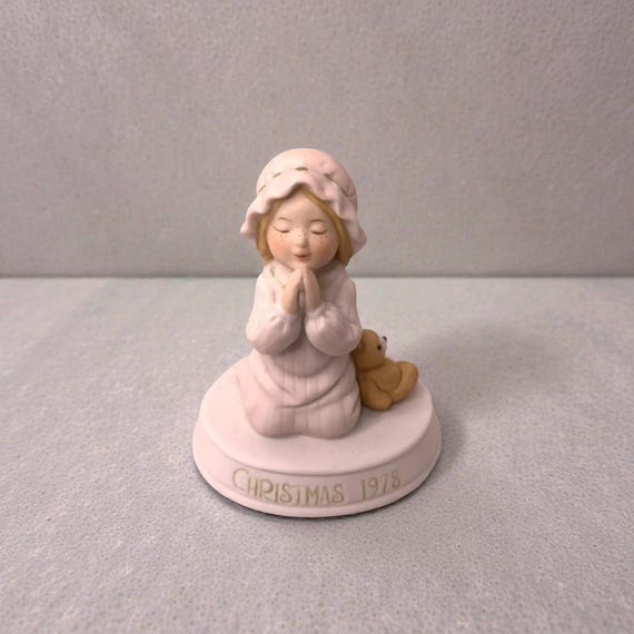 Vintage Holly Hobbie Christmas Figurine: Girl Praying with Teddy Bear, 1978 Limited Edition