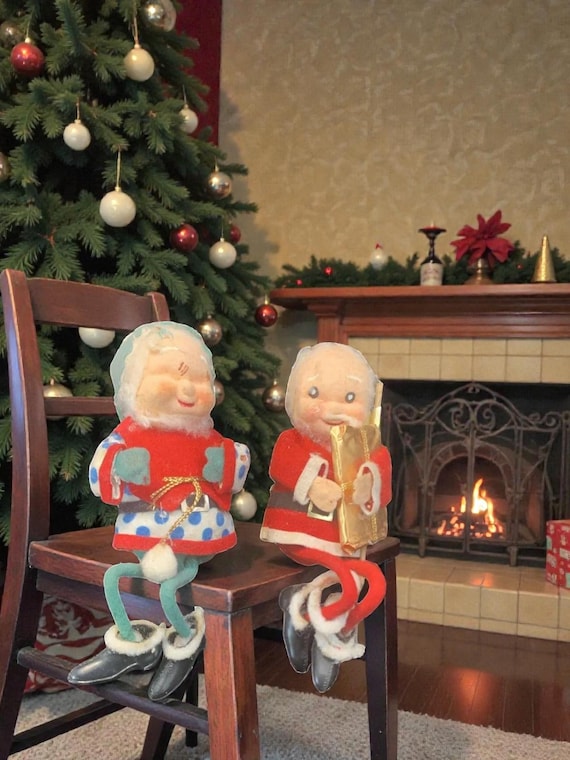 Vintage 1950s Santa & Mrs. Claus Christmas Elf Shelf Sitters