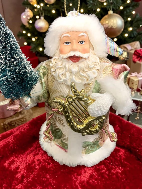 Vintage Folk Art Santa Claus Father Christmas Holiday Tree Ornament