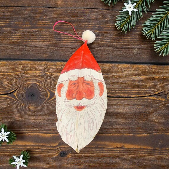 Vintage Folk Art Santa Ornament: Hand-Painted Magnolia Leaf, 1990s