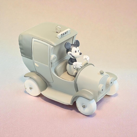 2012 Traffic Troubles Mickey Mouse Special Limited Edition Hallmark Christmas Tree Ornament