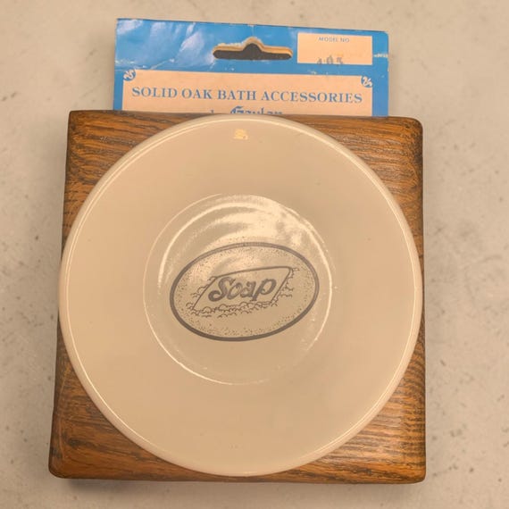 Vintage Gaylan Porcelain Oak Soap Dish Holder – 1980s New Old Stock
